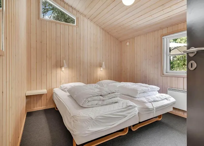 Semesterbostad Bv396-blavand-soren-gades-mark-32-b