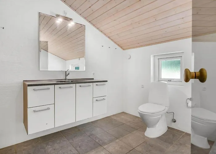 Semesterbostad Bv396-blavand-soren-gades-mark-32-b