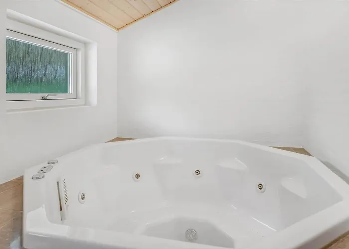 Bv396-blavand-soren-gades-mark-32-b * Blåvand