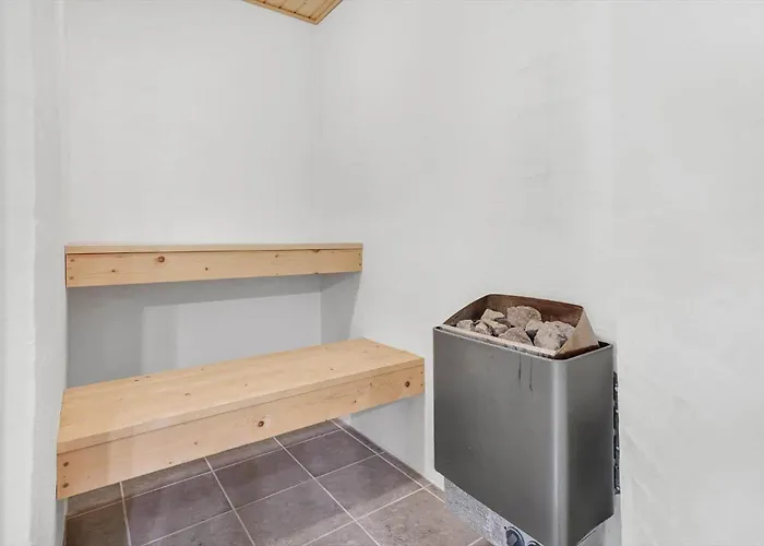 Bv396-blavand-soren-gades-mark-32-b