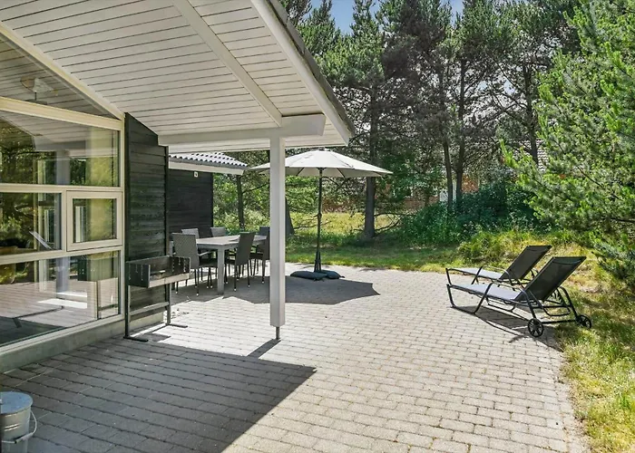 Bv396-blavand-soren-gades-mark-32-b *